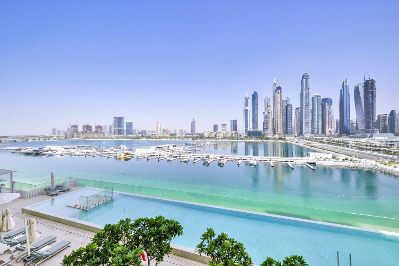 Ultra Luxury Emaar Beachfront - Private Beach And Pool Apartment ดูไบ ภายนอก รูปภาพ