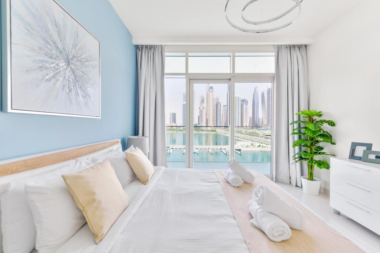 Ultra Luxury Emaar Beachfront - Private Beach And Pool ดูไบ ภายนอก รูปภาพ