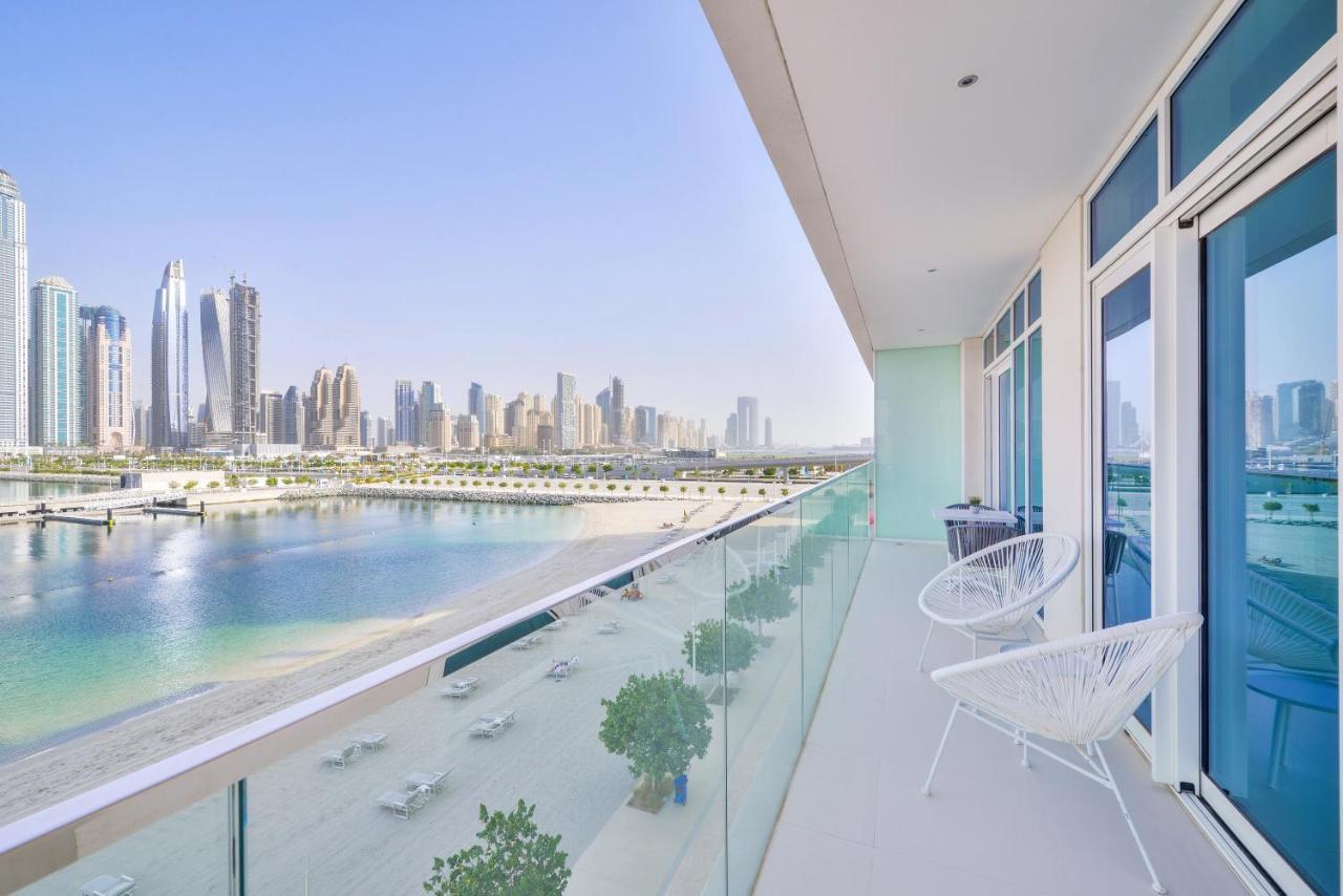 Ultra Luxury Emaar Beachfront - Private Beach And Pool Apartment ดูไบ ภายนอก รูปภาพ