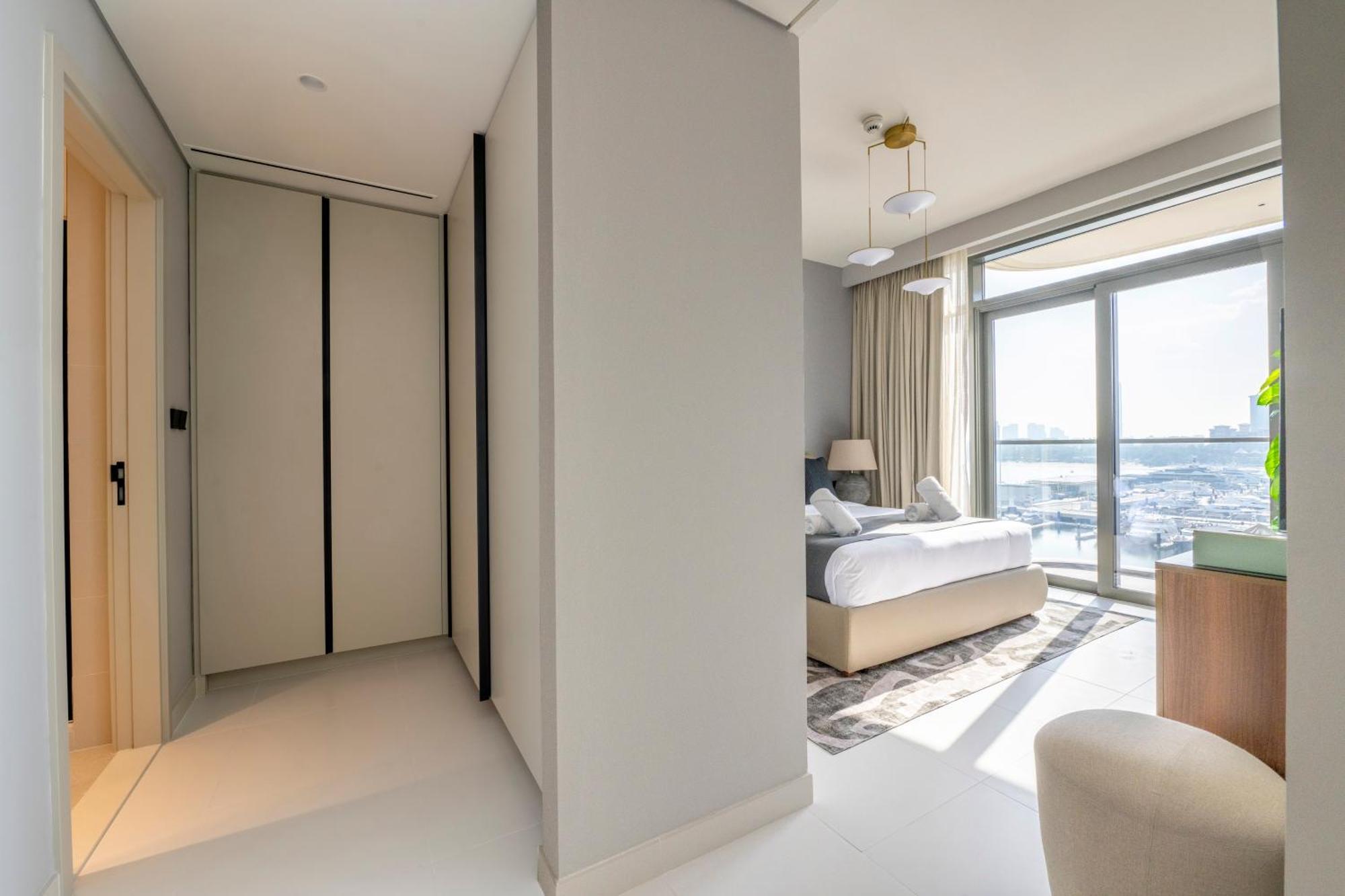 Ultra Luxury Emaar Beachfront - Private Beach And Pool ดูไบ ภายนอก รูปภาพ