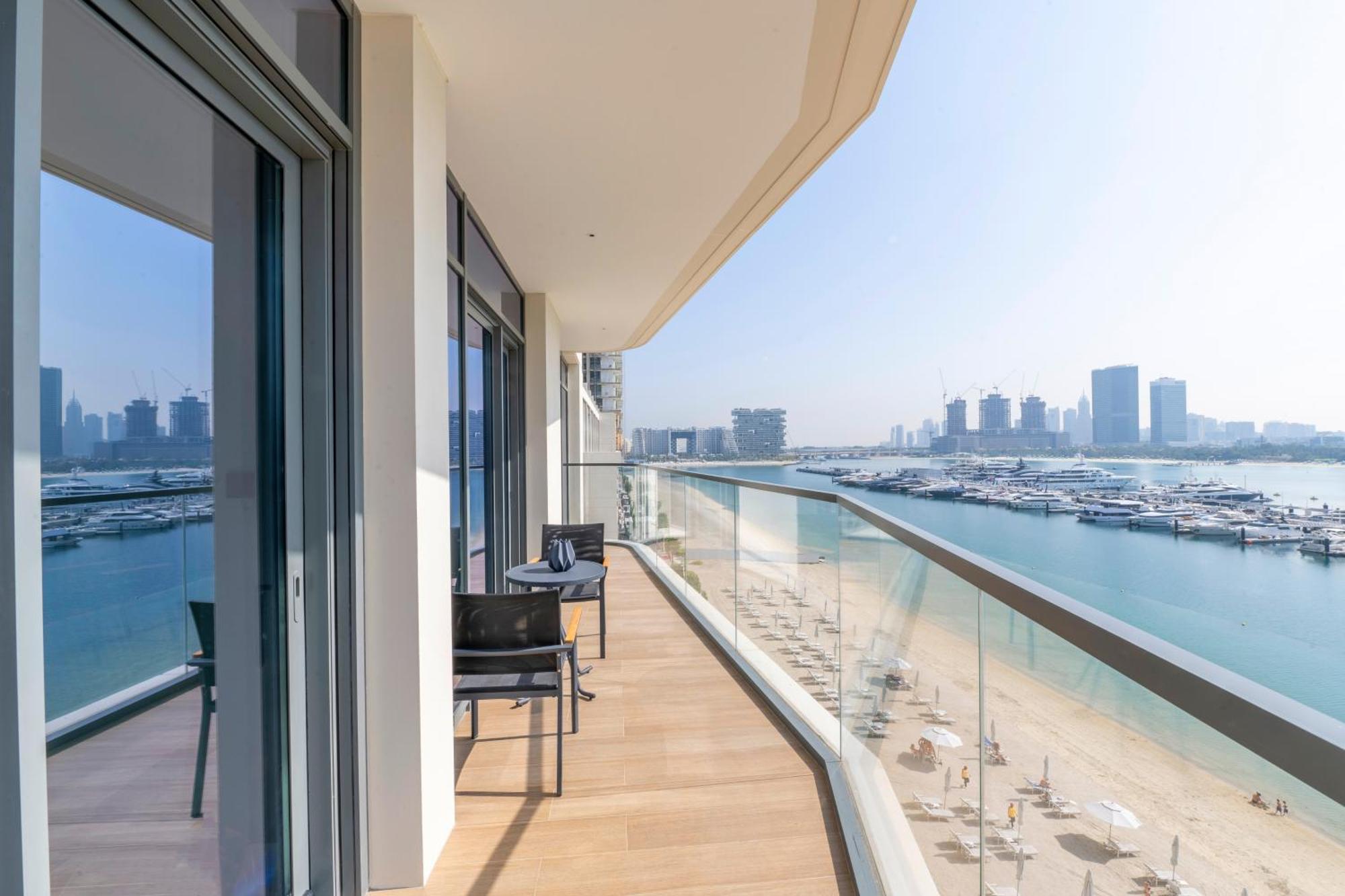 Ultra Luxury Emaar Beachfront - Private Beach And Pool Apartment ดูไบ ภายนอก รูปภาพ